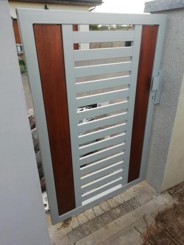 27 (1) (1) (1) (1) (1) (1) (1) (1) (1)